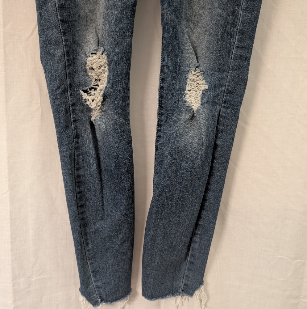 Lucky Brand Lolita Super Skinny Distressed Jeans, Size 0/25 - Picture 3 of 14
